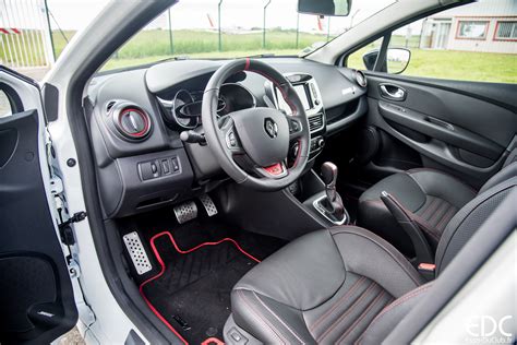 Subito a casa e in tutta sicurezza con ebay! Essai Renault Clio RS Trophy 220 EDC, la petite bombe ...