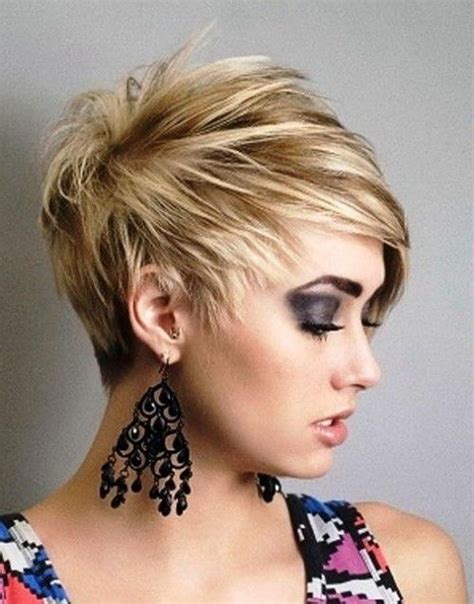 Best inverted short haircut for thick hair. 2020 Latest Choppy Short Hairstyles for Thick Hair