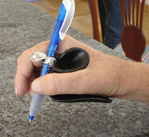 Writing Splint Assistive Device For Writing Spinalistips