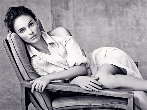 Dv L Sky Natalie Portman Vogue Cs