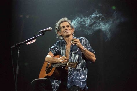 I brought this rolling stones compilation on bluray because i am very interested in hearing these classic songs in high res audio. Keith Richards Foto & Bild | szene, rock 'n roll, menschen ...