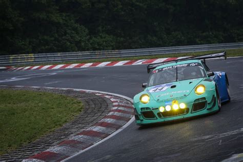 Falken Motorsports Teams Porsche 911 Gt3 R Wins 3rd Place Overall In