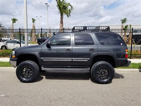 2004 Chevy Tahoe Lift