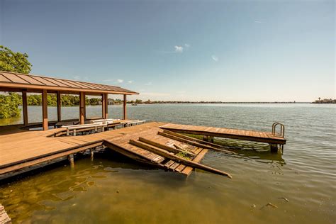 Lake Dock With Covered Awning Lake Dock Boat Dock Dock Ideas House
