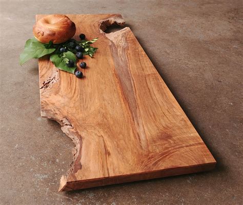Rustic Maple Cutting Board Wfeet And Wood Butter
