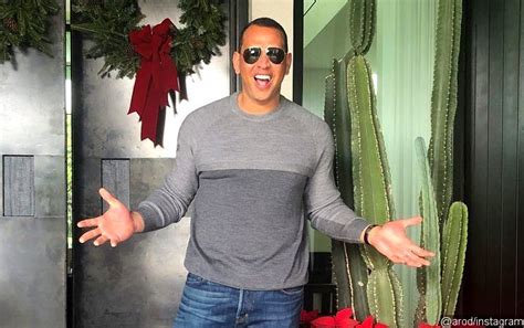 Alex Rodriguez Laughs Off Viral Toilet Photo With Blinds Investment Joke
