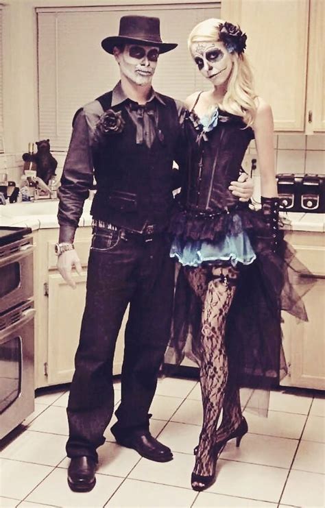 35 Crazy Couples Halloween Costume Inspirations