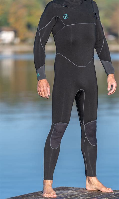 How To Choose The Perfect Wetsuit For Surfing Iba World Tour