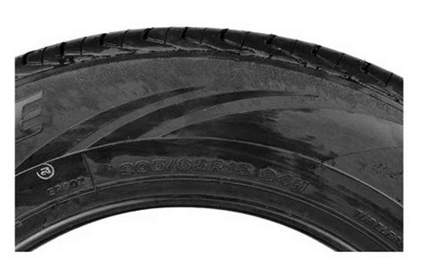 15 Inches Bridgestone B390 Tl 20565 R15 94s Tubeless Car Tyre At Rs