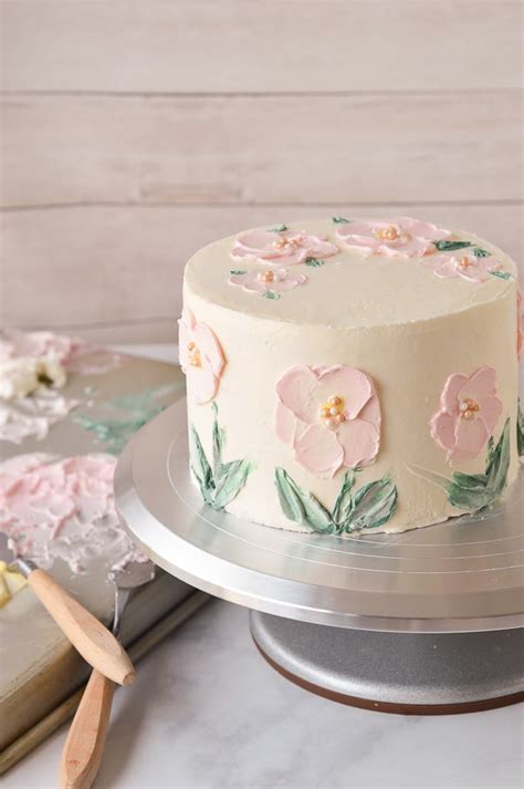 How To Paint A Cake Easy Cake Decorating Painted Cakes Cake Decorating