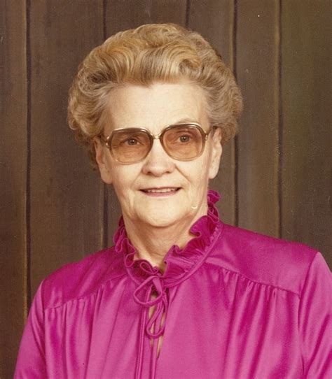 Obituary Of Betty Textor Welcome To Mccaw Funeral Service Ltd Se