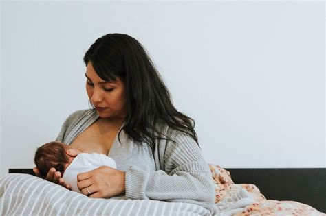 breastfeeding red nose australia