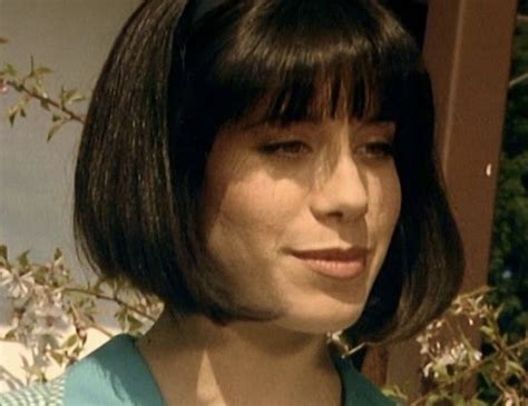 Pin By Chris Heaton On Caroline Catz Beautiful Actresses Celebrities