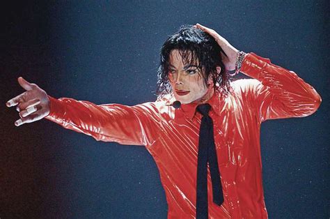 Michael Jackson estate settles copyright lawsuit with memorabilia website dealer - New York 