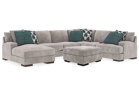 Bardarson 4 Piece Sectional With Ottoman