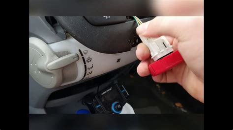 Peugeot Citreon C Toyota Aygo Hazard Light Switch Replacement