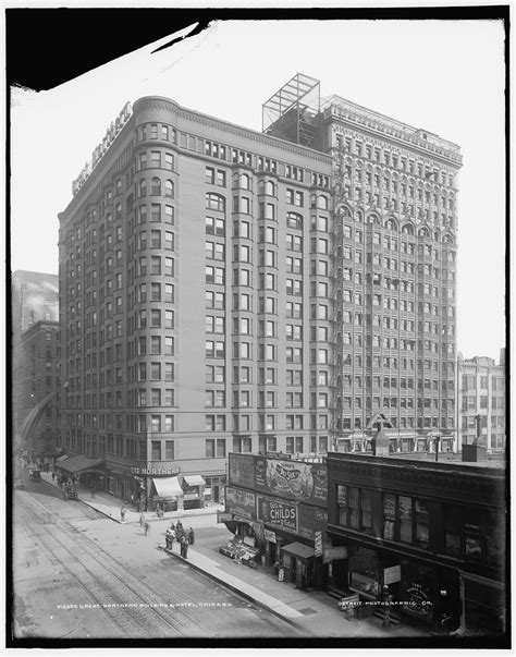 18 Vintage Photographs Of Streets Of Chicago From Between The 1900s And