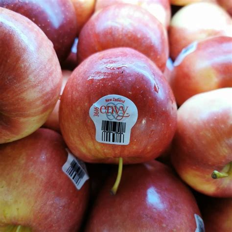 Gambar apel, masker, dan darah. Jual buah apel envy usa new zealand premium jumbo besar ...