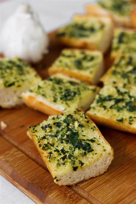 Hearty Italian Garlic Bread Recipe With Baguette Savoring Italy