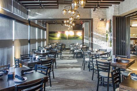 Cooper’s Hawk Winery & Restaurant Comes to Scottsdale — Write On Rubee