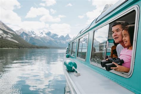 Maligne Lake Boat Cruise Options