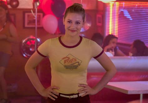 Riverdale Season 2 Betty Cooper In For A Big Surprise As Boss Drops