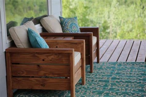 A comfy outdoor chair makes a big difference to your wooden outdoor furniture will live longer if you treat it with vårda wood stain to protect from choose a complete set of patio tables and chairs for a complete look. Stylish and Sturdy Outdoor Chairs - KnockOffDecor.com