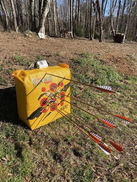 31 Yards With A 30lb Black Hunter Longbow And 600 Spine Arrows Rarchery