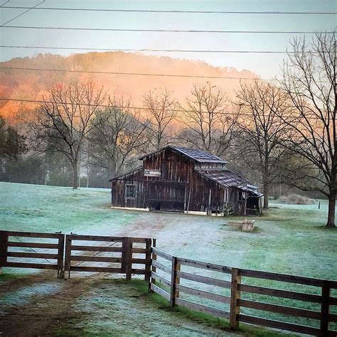 Nashville Tennessee On Instagram Its Another Beautiful Fall Morning