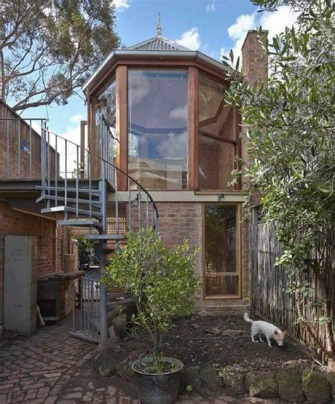 Tiny Tower House In Australia Made From Stone And Wood What A Great