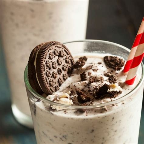 Vegan Oreo Cookie Milkshake Recipe Cookies And Cream Milkshake