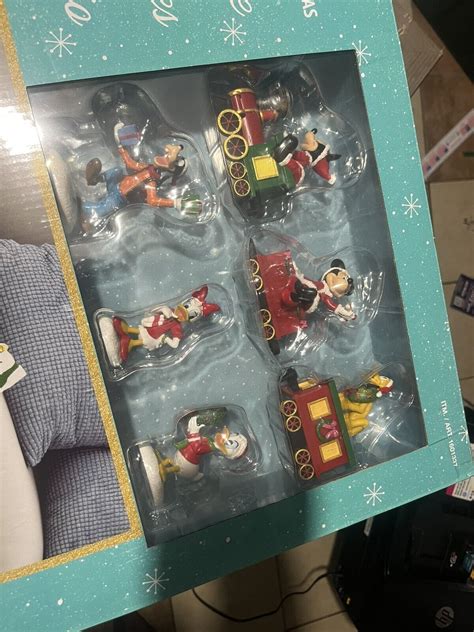 New Holiday Disney Christmas Village Set Lights And Music 13 Piece Set Limited 841887121859 Ebay