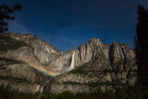Yosemite Falls Lunar Rainbow Yosemite Falls Moonbow Moon Flickr
