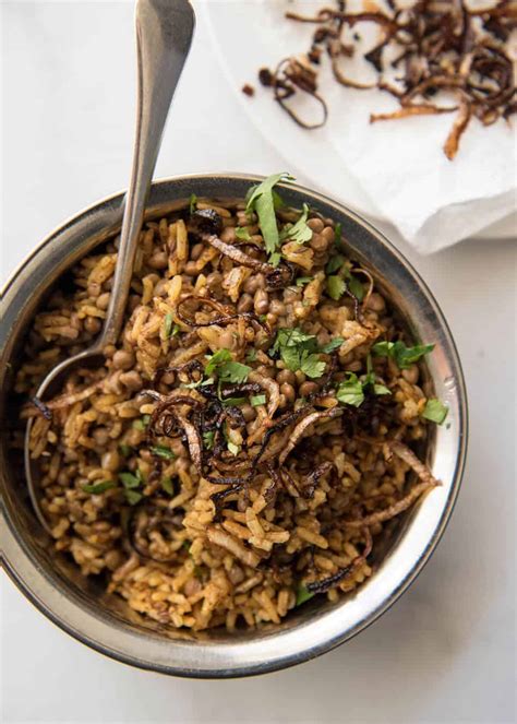 Middle Eastern Spiced Lentil And Rice Mejadra Recipetin Eats