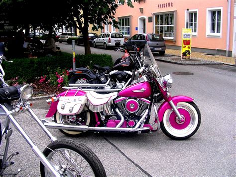 Harley Davidson In PINK Cute Even Though I M Not Really A Harley Girl