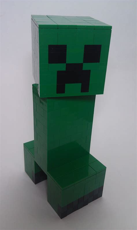 Lego Minecraft Creeper By Chuchithathechuchu On Deviantart