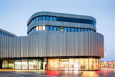 Gallery of INSIDE Boutique Centre / Holzer Kobler Architekturen - 15 | Retail architecture ...