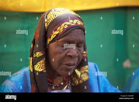 Libyan Woman In Ghat Hi Res Stock Photography And Images Alamy