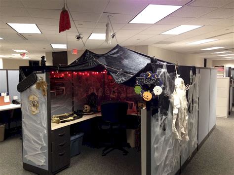 Home Design And Inspiration Cubicle Halloween Decorations Halloween Cubicle