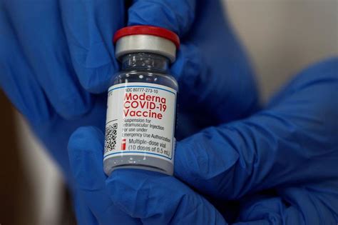 In a statement, moderna, the maker of the second vaccine approved for emergency use in the u.s., said that the data available so far indicates that the moderna. Moderna expects its COVID-19 vaccine to protect against UK coronavirus variant | Reuters