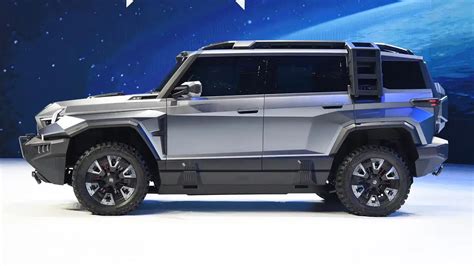 Chinese Brand Reveals Hummer Style Electric Suv Drive