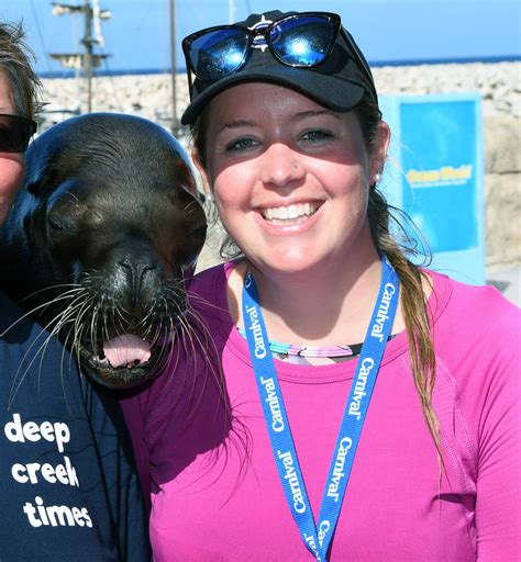 Mom And Sarah And Sea Lion2 Deep Creek Times