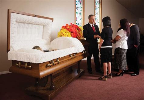 traditional burial funeral home service graveside and memorialization photo galleries
