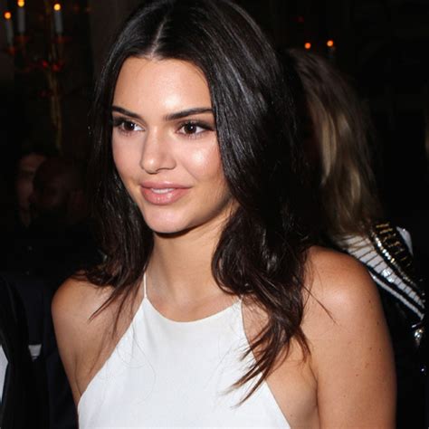 Kendall Jenner Explains That Surprising Nipple Piercing E Online