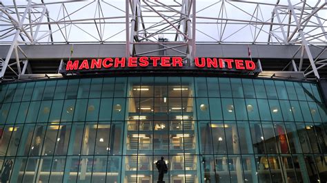 With live match updates and stats, team news, live scores, interactive quizzes and stickers, it's all in one place! Manchester United suing Football Manager over use of club ...
