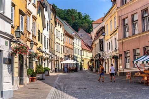 Beautiful Ljubljana Old Town Photos To Inspire You To Visit Slovenia Travel Slovenia