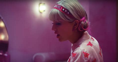 All The Easter Eggs In Taylor Swifts Lover Music Video Glamour