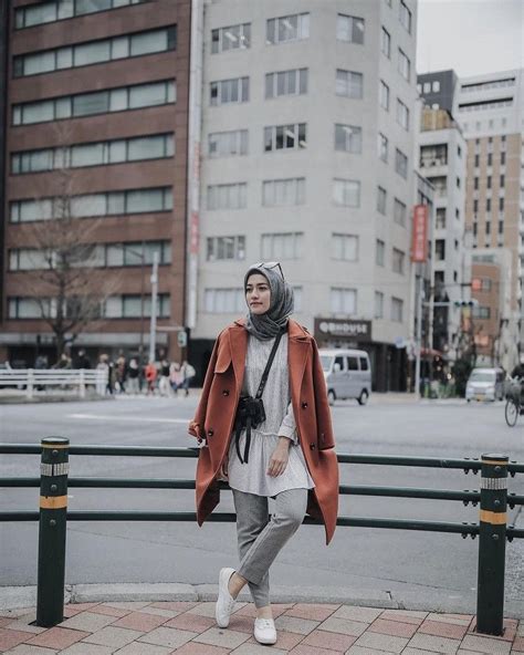 J'ai choisi ce thème parceque je suis aussi une fille voilé e et ça m'intéresse. 25+ Trend Terbaru Ootd Style Hijab Traveling Simple ...