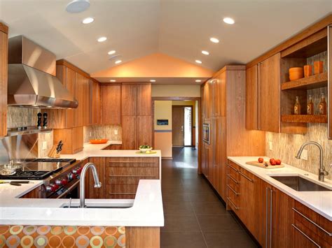 Modern Kitchen With Warmth Therese Kenney Hgtv