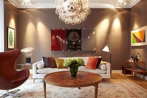 10 Beautiful Living Rooms With Brown Walls